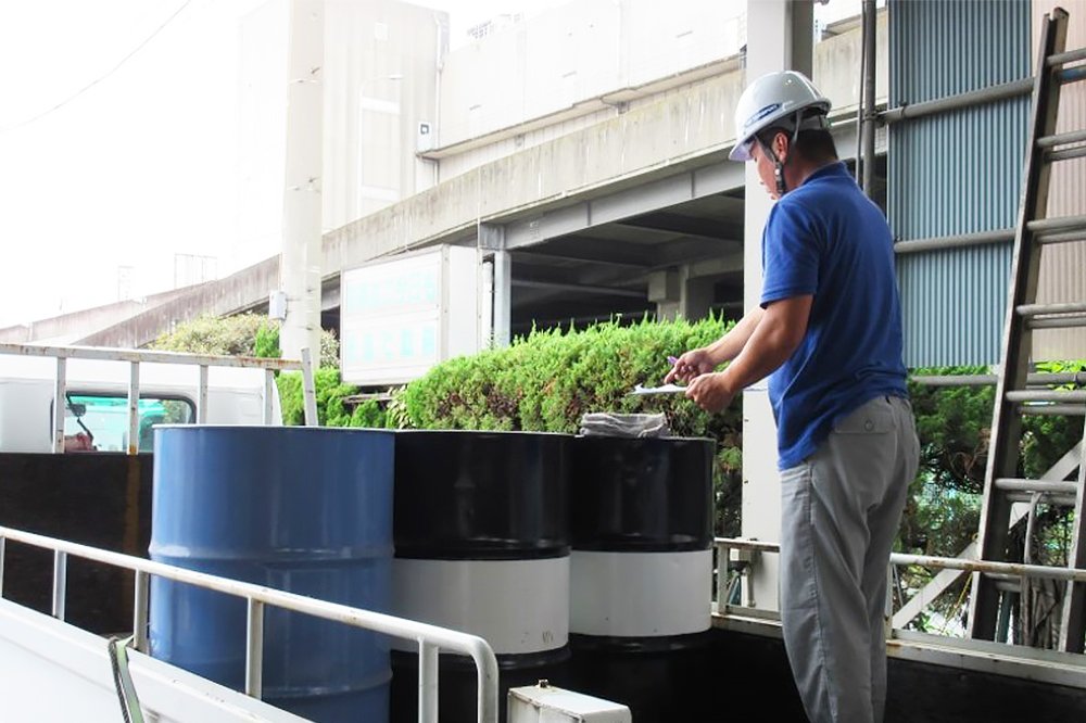 ドラム 積込・荷卸訓練